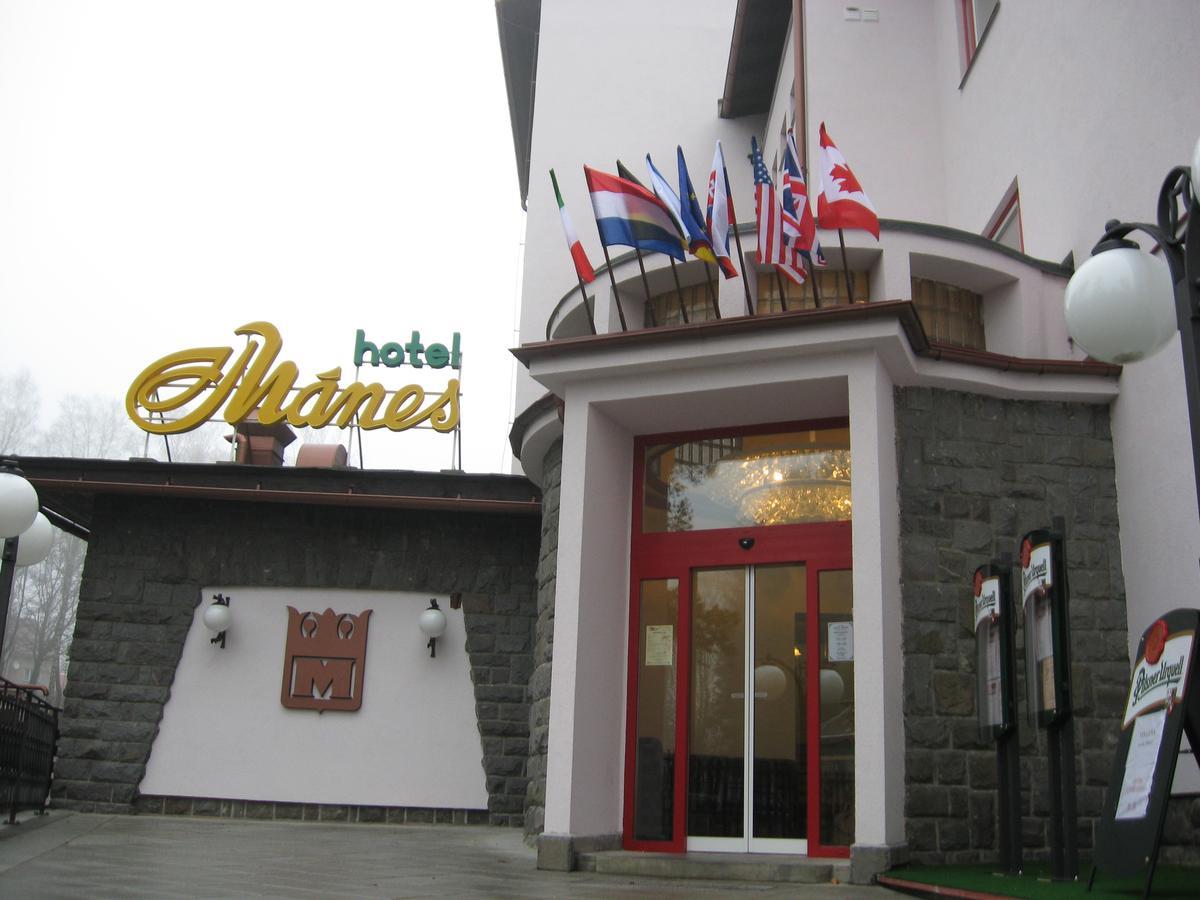 Hotel Manes Svratka Kültér fotó